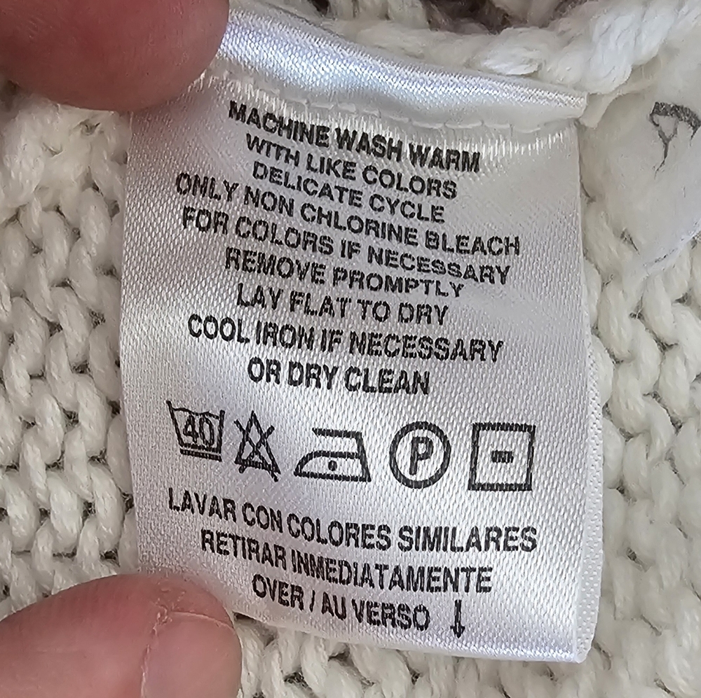 Liz Claiborne Sport Petite Sweater – Cozy Cabin Landscape Knit (Size M Petite) - Picture 8 of 11